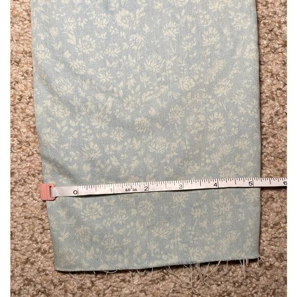 Lauren Conrad Floral Cropped Light Wash Skinny Jeans - Picture 7 of 12